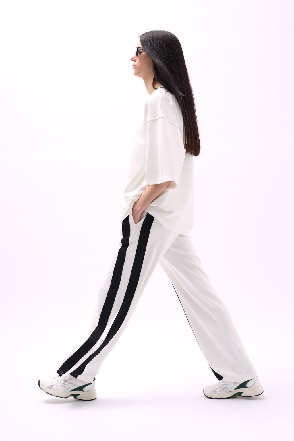 Side Stripe White Sweatpants Bottom