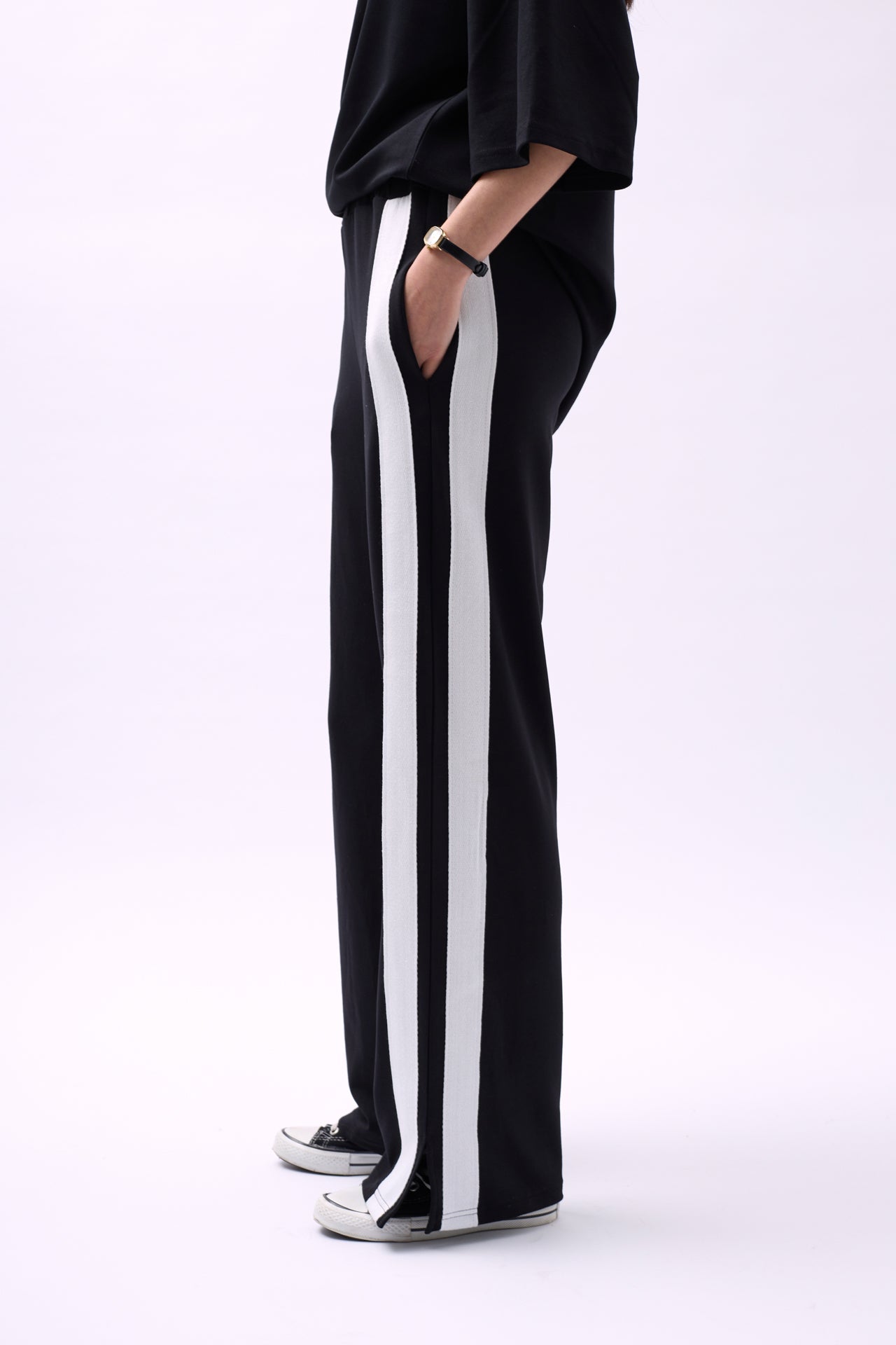 Yan Seritli Black Sweatshirtpants