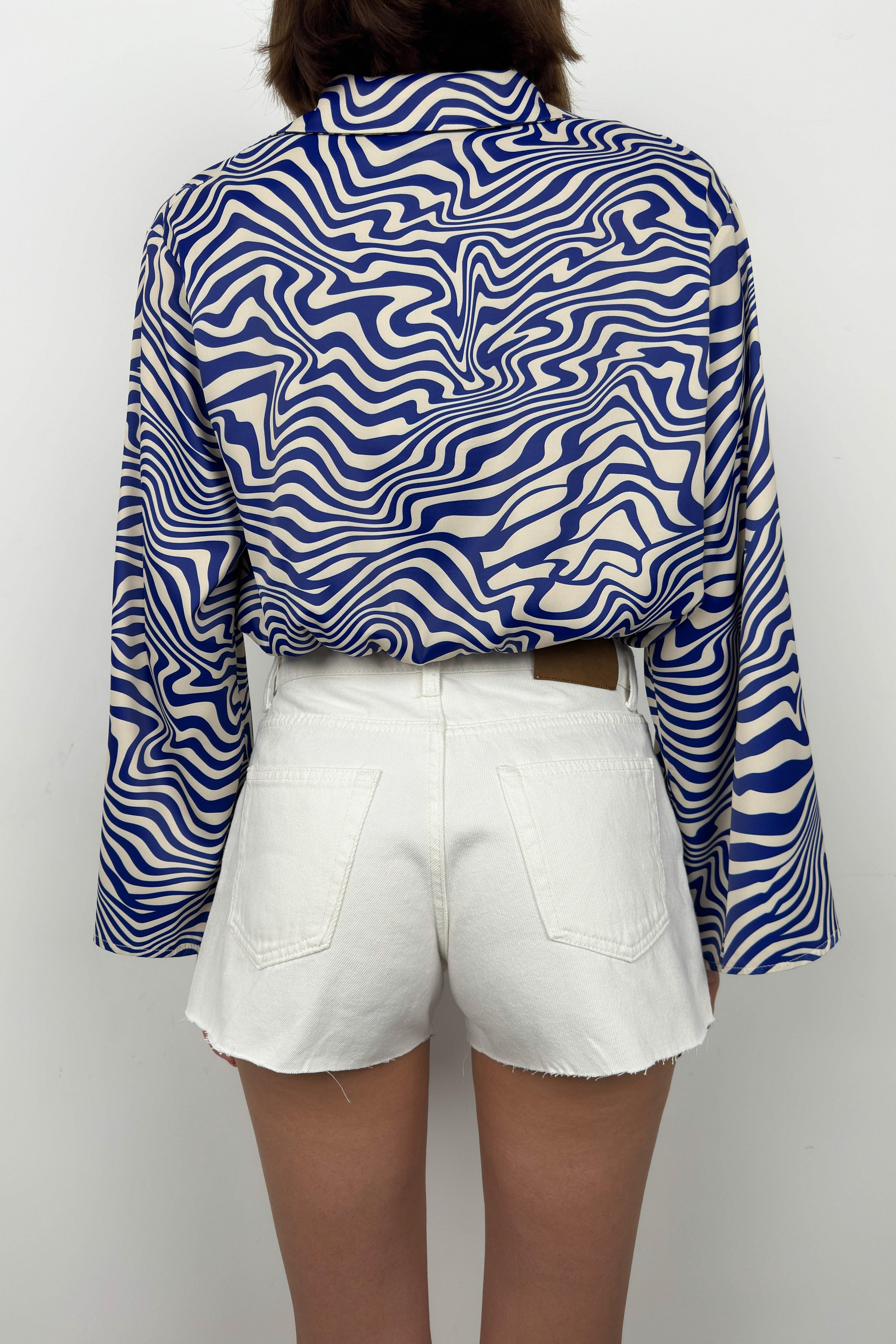 Batwing Sleeve Patterned Blue Blouse