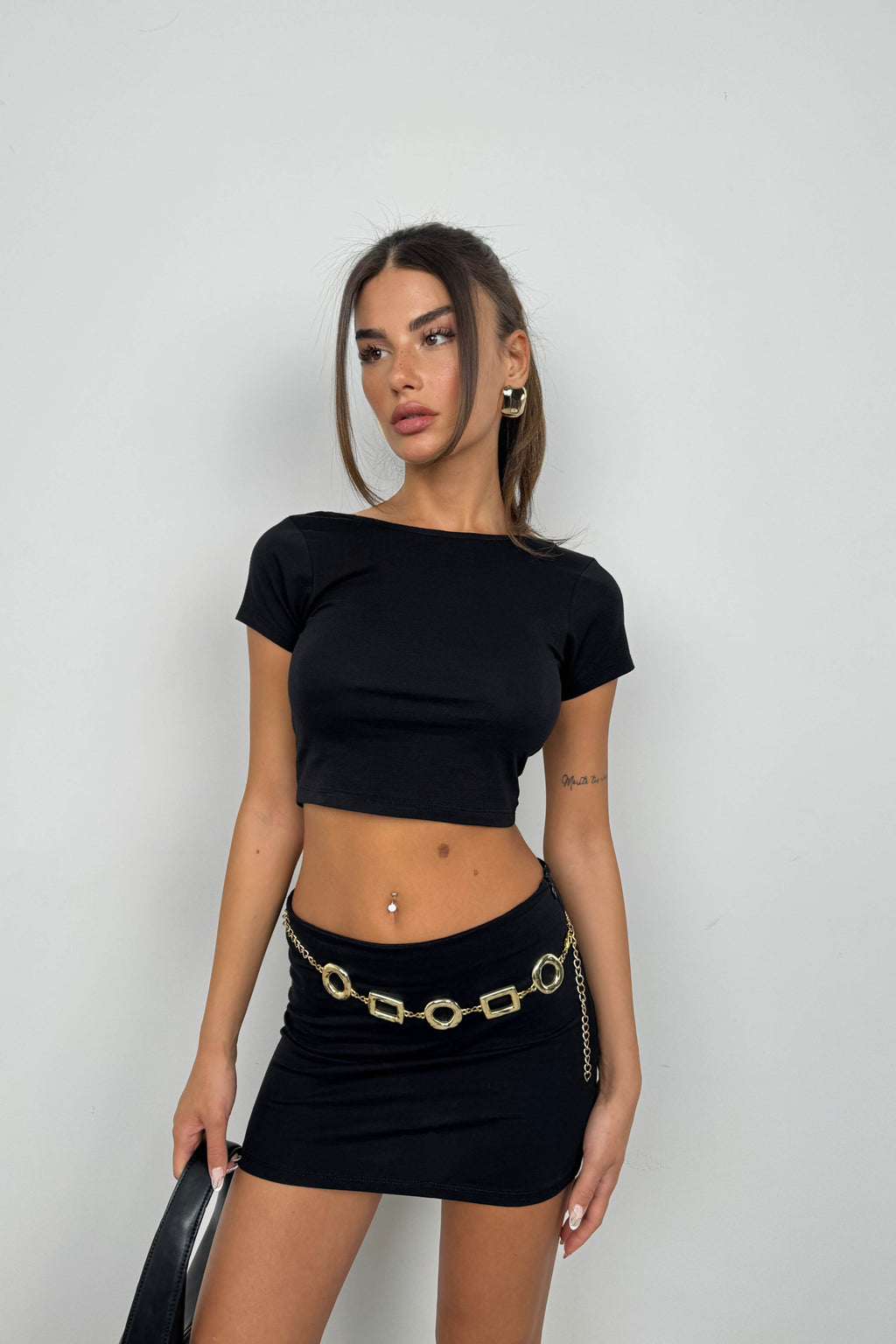 Half Sleeve Basic Black T-Shirt
