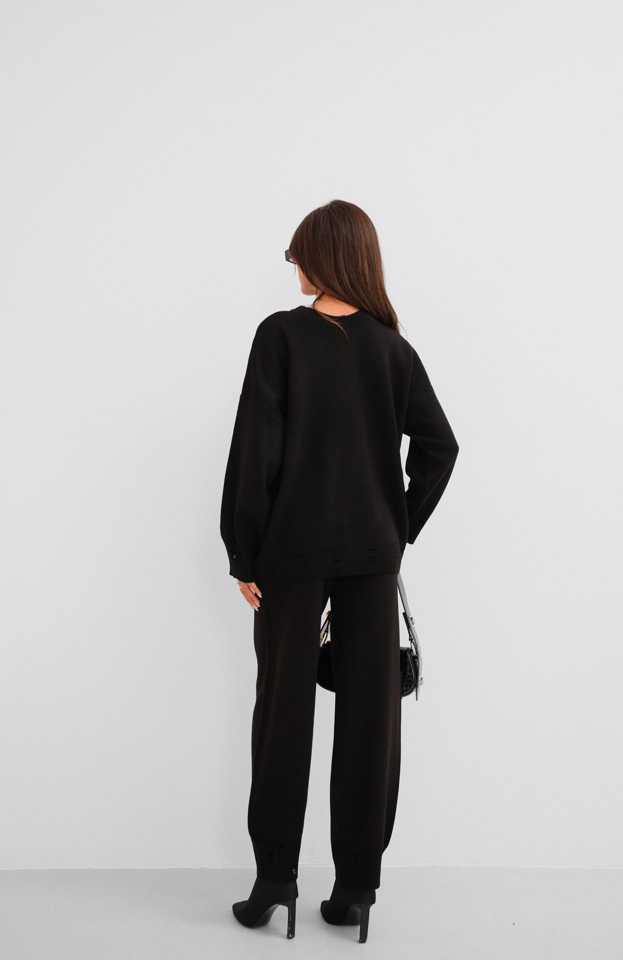 Distressed Detail Black Jogger Knit Sweatpants