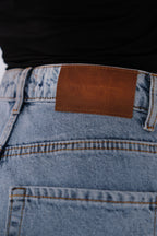 High Waist Slim Leg Light Blue Jeanss